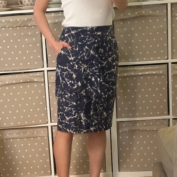 Michael Kors skirt - Picture 1 of 12